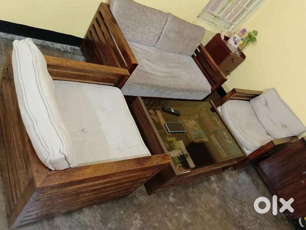 3+1 wooden sofa set & center table