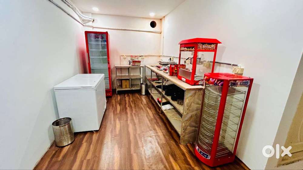 Restaurants Sale in (mini theatre) Guntur