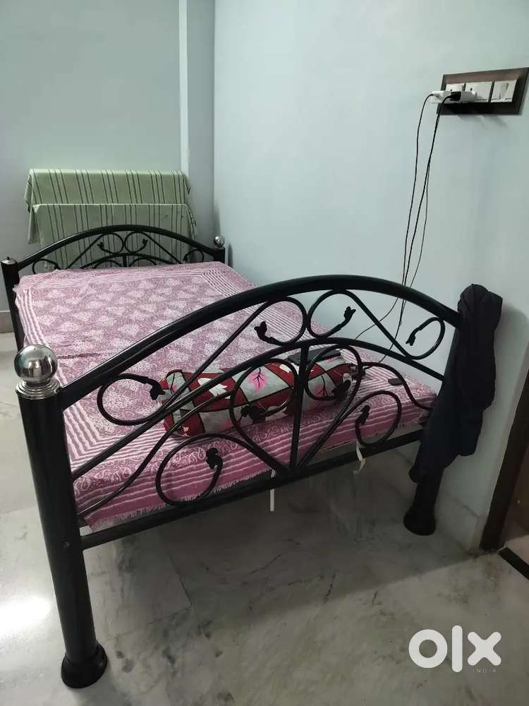 Single Iron Bed for sale