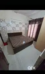 1 room available in 2 bhk only for a girl or a couple