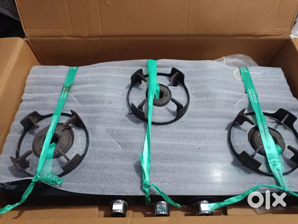 Croma 3 burners gas stove