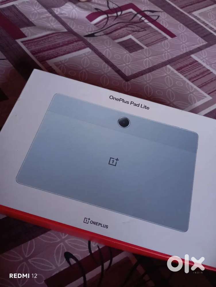 One plus pad lite (wifi+sim) with pen and new packed cover 8gh 128gb