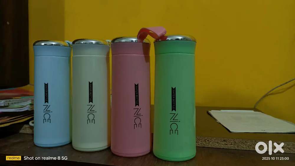Nice water bottle with 400ml holding capacity with glass material .