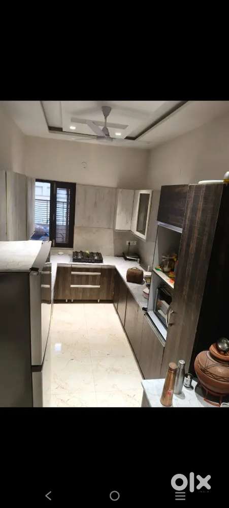 157 SQ Yards House Ready For Sale Near Basant Avenue