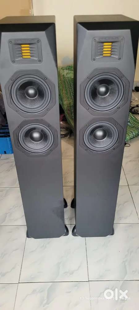 Emotiva Tower speakers  T-zero plus