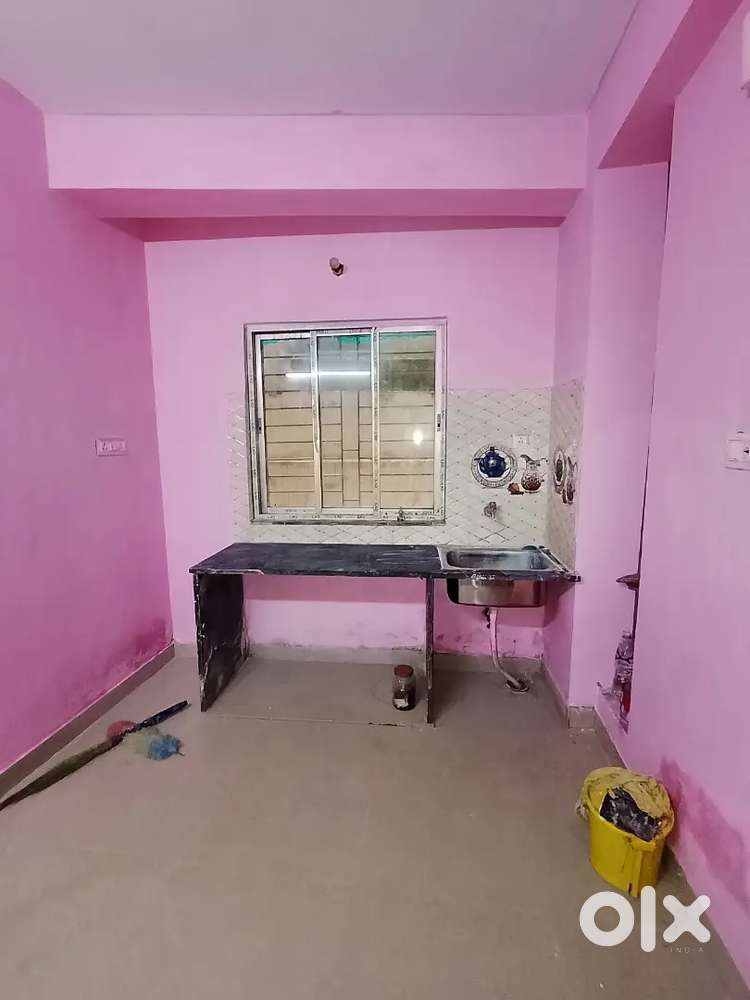 1 BHK flat rent in picnic garden