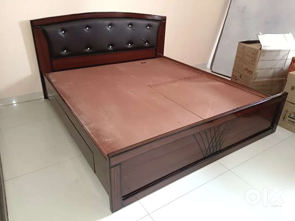 Brand new 78/60 queen size bed without storage more design available