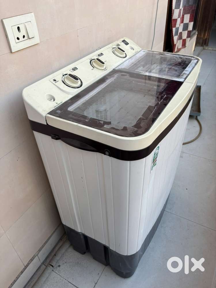 Semi Automatic Washing Machine