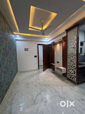 3 bhk flat for Rent semi furnished