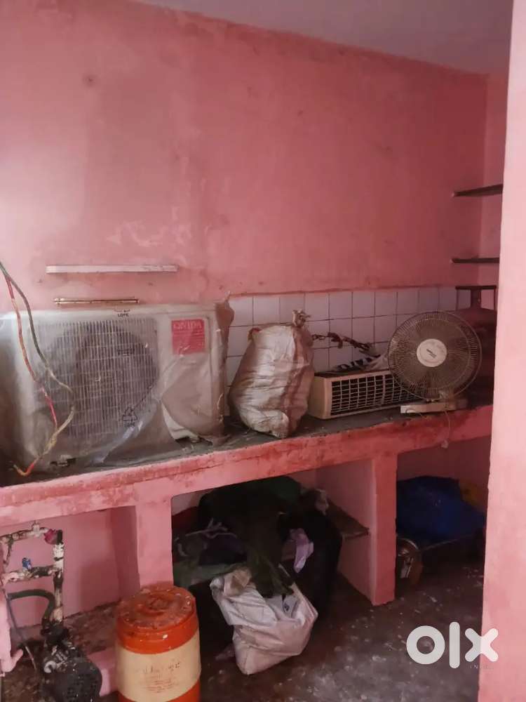 Manjalpur best location