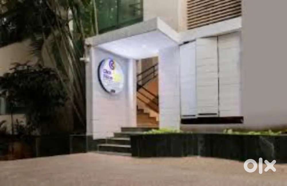 Female Staffs required