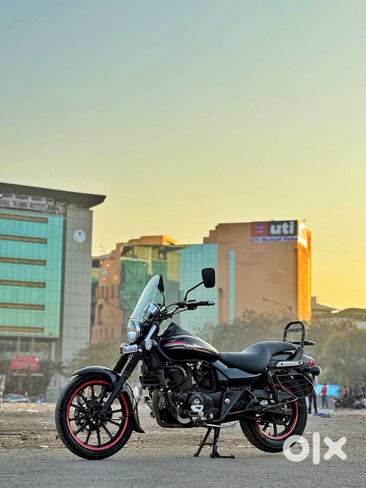 BAJA AVENGER STREET 220