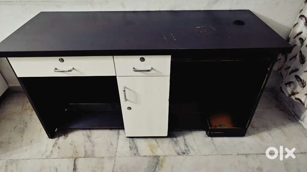 Computer Table/ Office Table