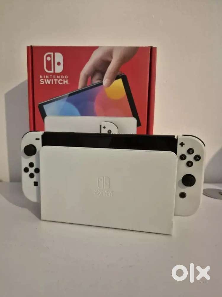 Nintendo Switch OLED Model HEG-001 Console - 64GB - White - Excellent