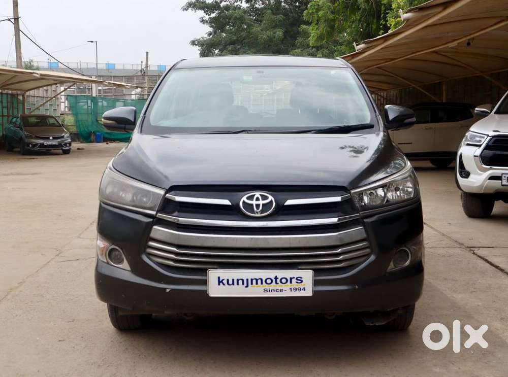 Toyota Innova Crysta 2.4 G MT, 2017, Diesel