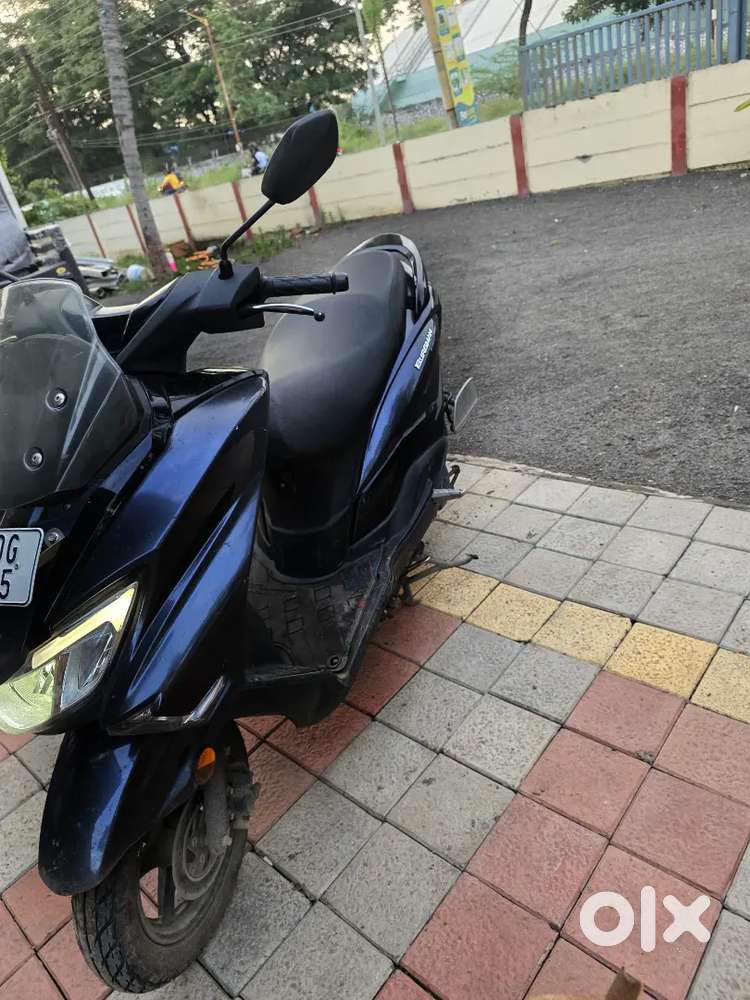 Suzuki Burgman 125