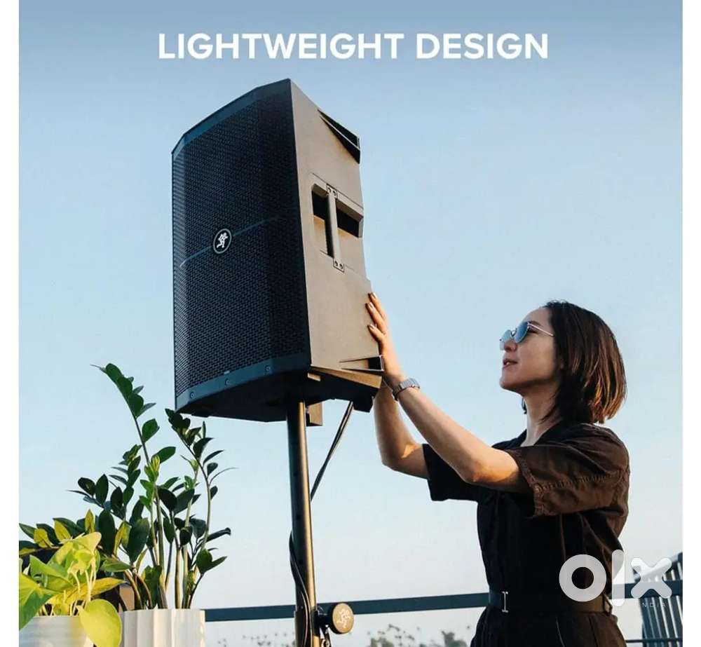 Mackie thump 210 , 1400 watt speaker