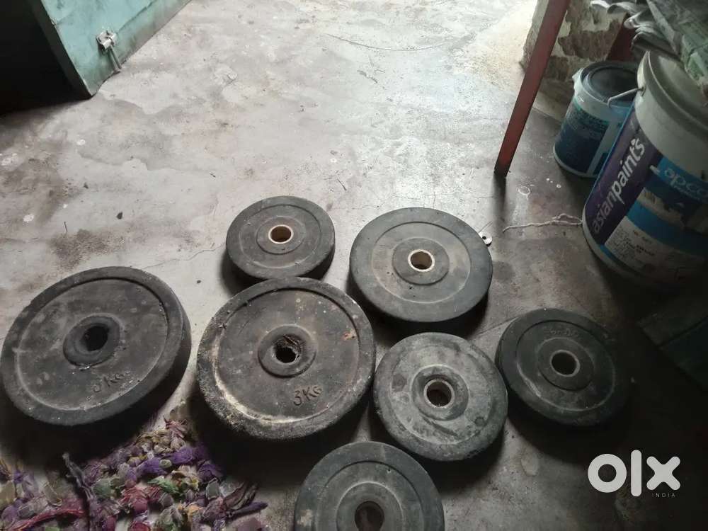 Gym ka saman vhanw hai bhai