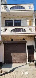 SHOP + Residence at prime location