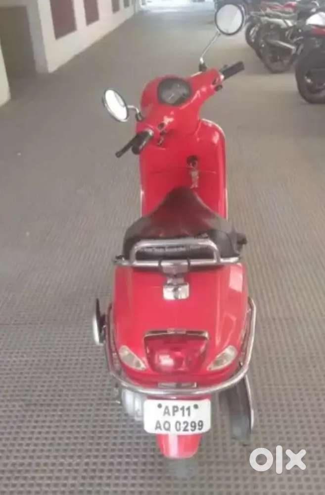Vespa 125 less used