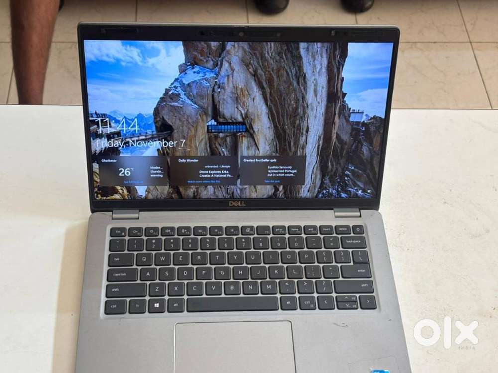 DELL LAPTOP I5 11th GENERATION 512GB TOUCH SCREEN