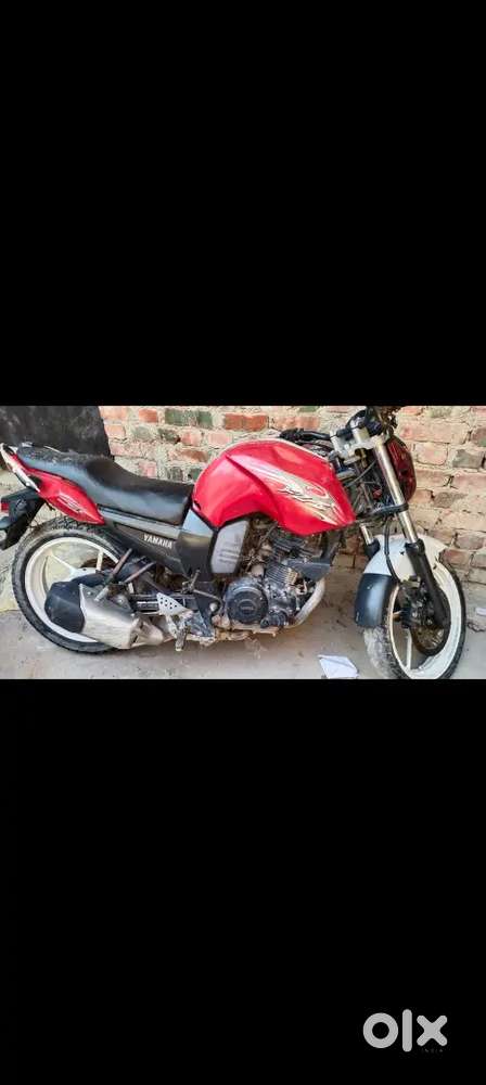 Yamaha FZS