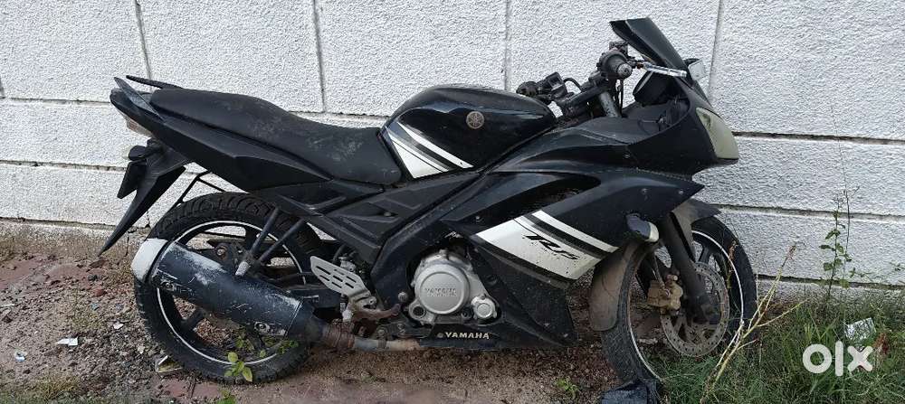 Yahama r15