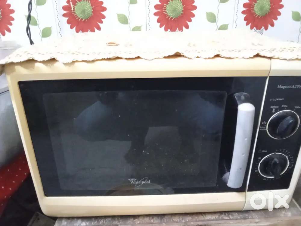 Whirlpool micro oven 1200w