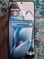 I'm selling one plus 13 cell phone in mint condition 3 months warranty