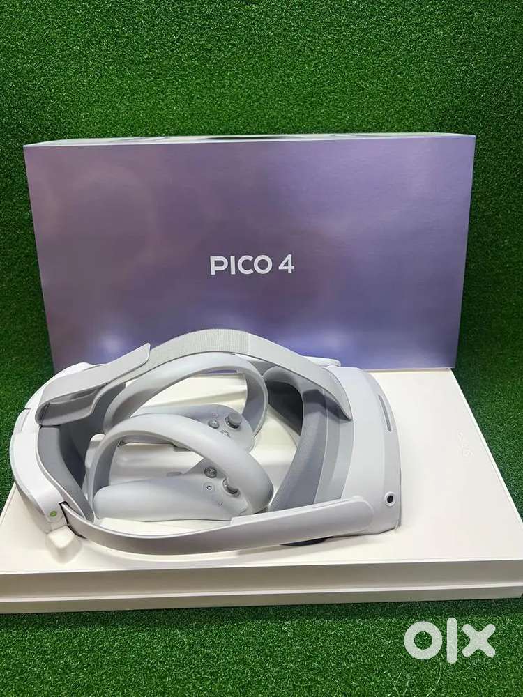 PICO 4 All in One VR Headset