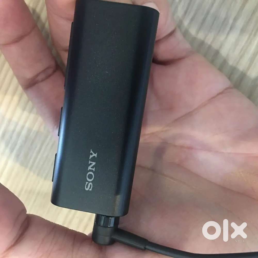 Sony SBH56 bluetooth device and bluetooth speaker