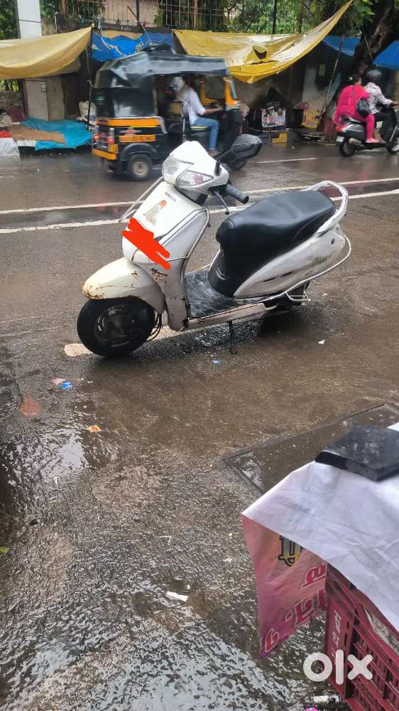 Honda Activa get jun 2014 model 1 st owner