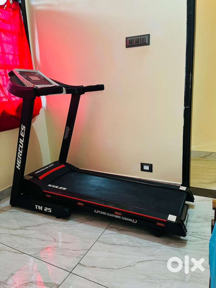 Treadmill running machine
