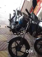 Discovery 125  in goog condition with new tyres,batery chan spockets