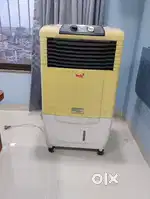 Selling Cooler for Rs.3000 of 35 litre