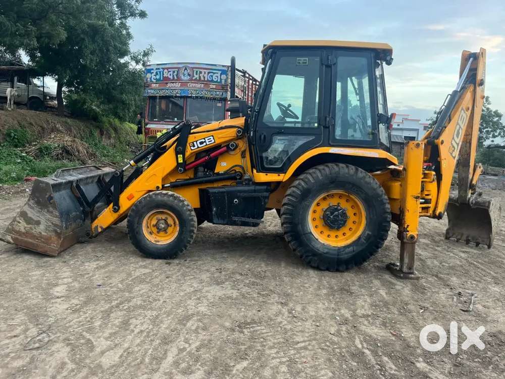 JCB 74 HP 2022 model