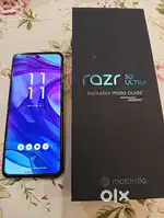 MOTO RAZOR 50 ULTRA( ONLY 3 MONTH OLD PHONE)