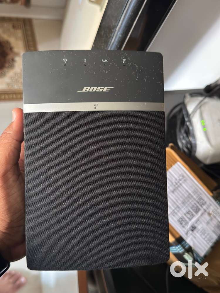Bose wired Bluetooth and aux speaker