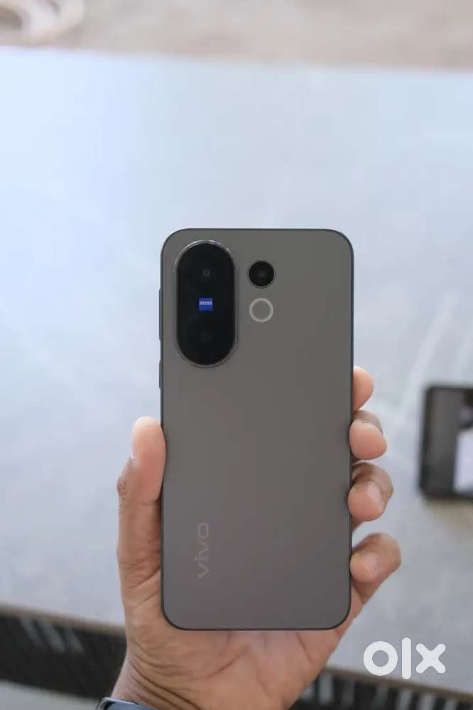 VIVO X200 FE 12 GB 512 GB