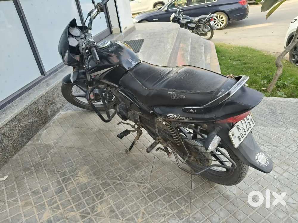 Honda CB Shine 125 CC 2012 modal Petrol