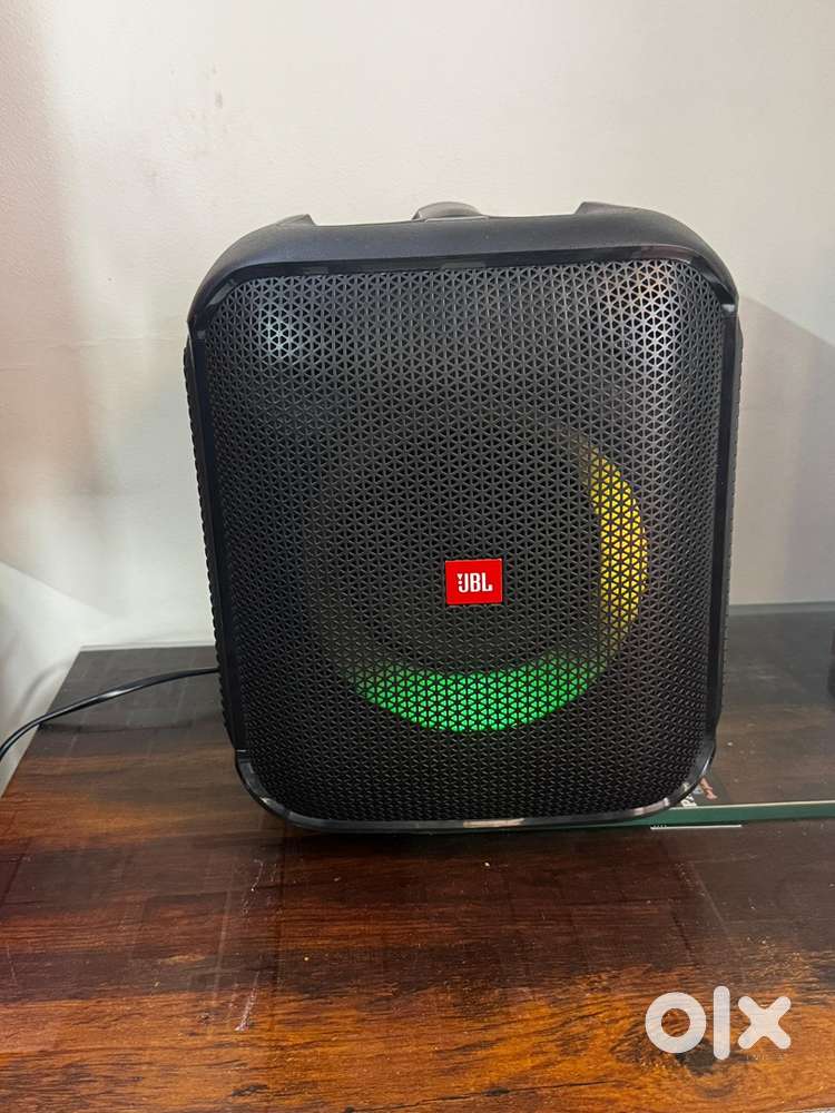 Jbl music system party box. ‪