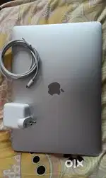 Apple MacBook Air Laptop: Apple M1 chip, 13.3-inch 8GB RAM, 256GB SSD