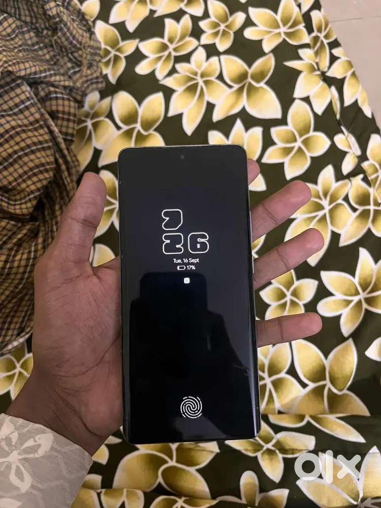 Oppo reno 10 5G and samsung a30 and(FREE)Original apple airpods  26500