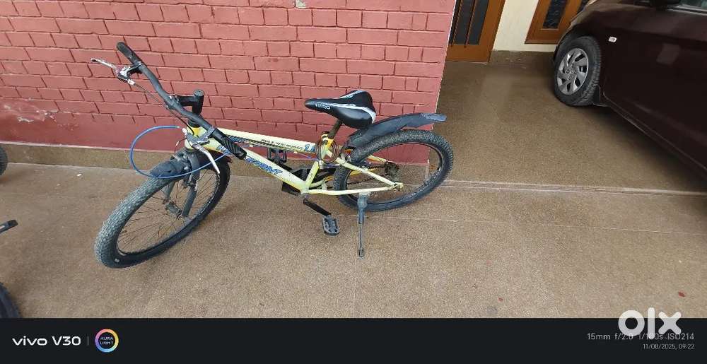 Brand new condition hero spint cycle.