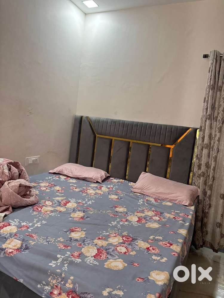 2bbhk flat full furnished rent 24000 sec 127 kharar to landran