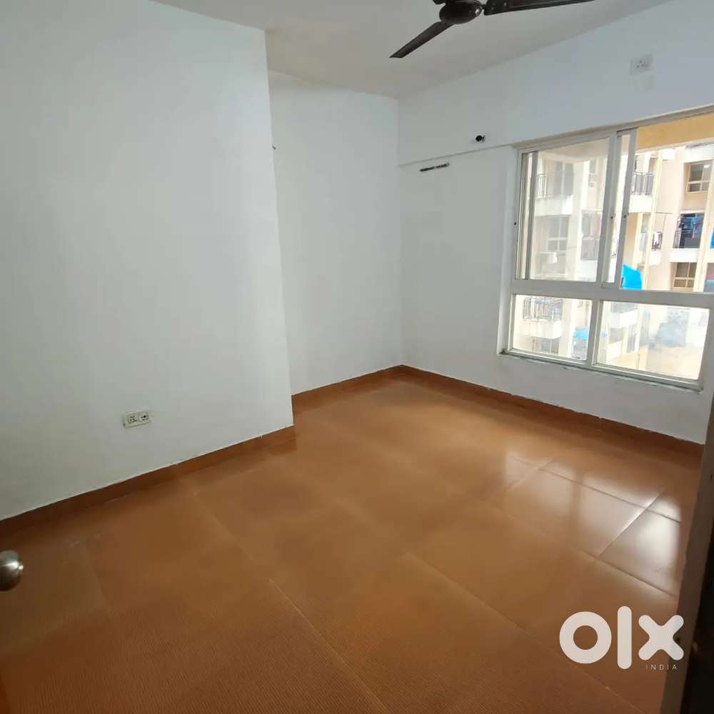 Nearby metro station