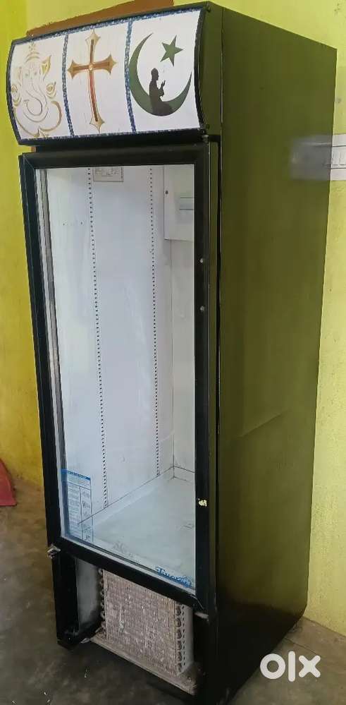 Commercial Refrigerator - Single Door