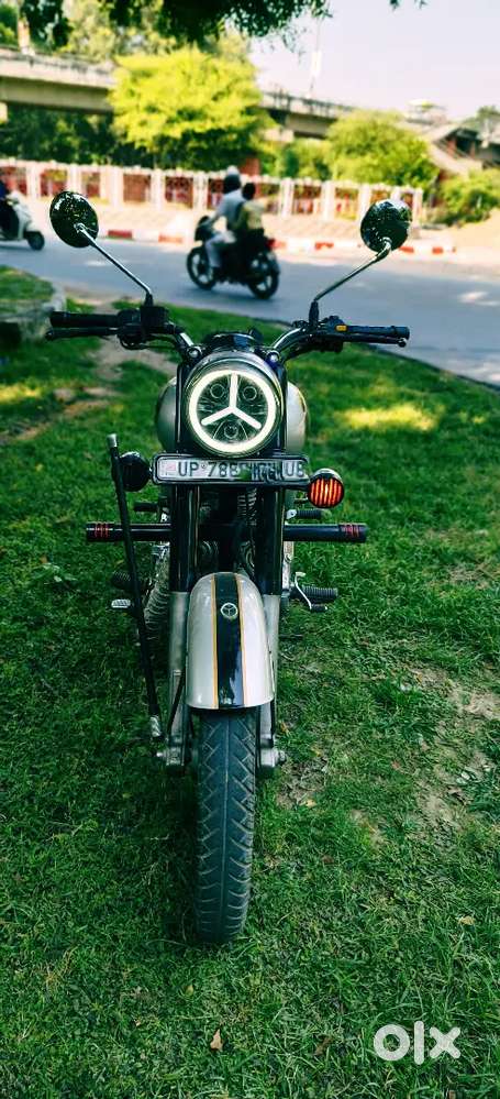 Royal Enfield classic 350 BS4