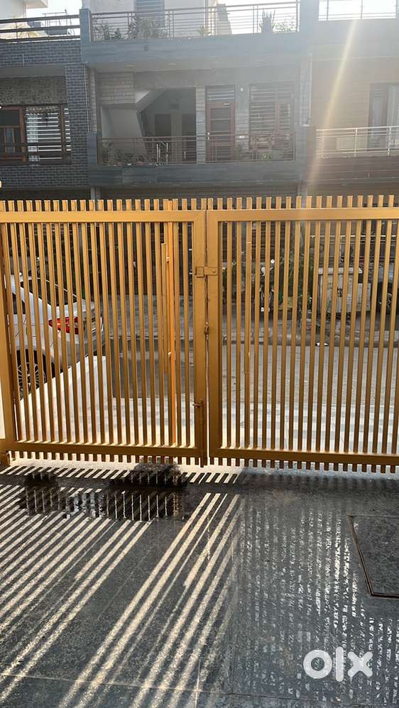 Luxury builder ground floor