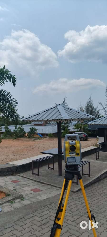 Total station Geomax Zoom 10 2”